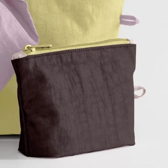 NWOT Baggu Go Pouch Small - Chocolate Plum & Lavender Grey (Pastel Colorblock) - Picture 3 of 7